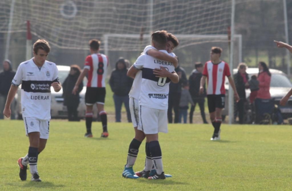 El Lobo aplastó al Pincha en los clásicos de juveniles