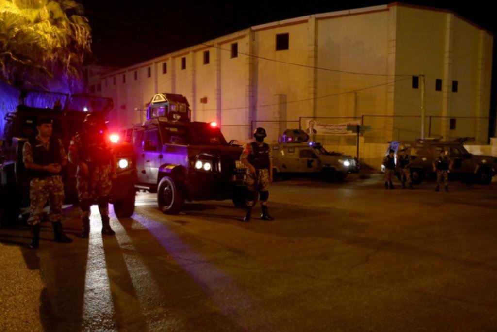 Un muerto en un tiroteo en la embajada de Israel en Jordania