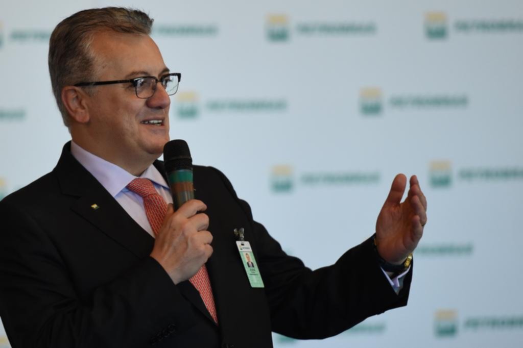 Detienen a un ex titular de Petrobras en Brasil por las coimas de Odebrecht