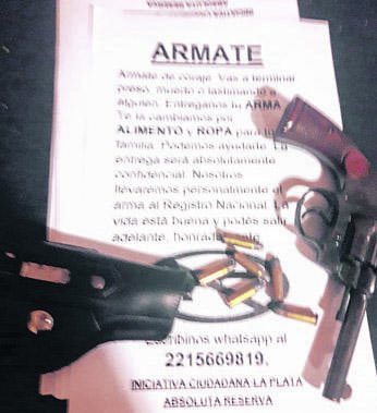 Avanza la campaña para canjear armas por comida en Tolosa