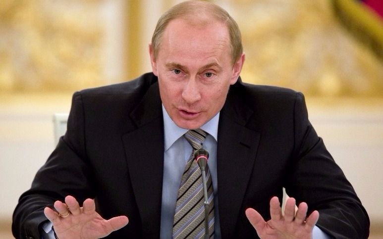 Putin anunció que explusará a más de 700 diplomáticos estadounidenses