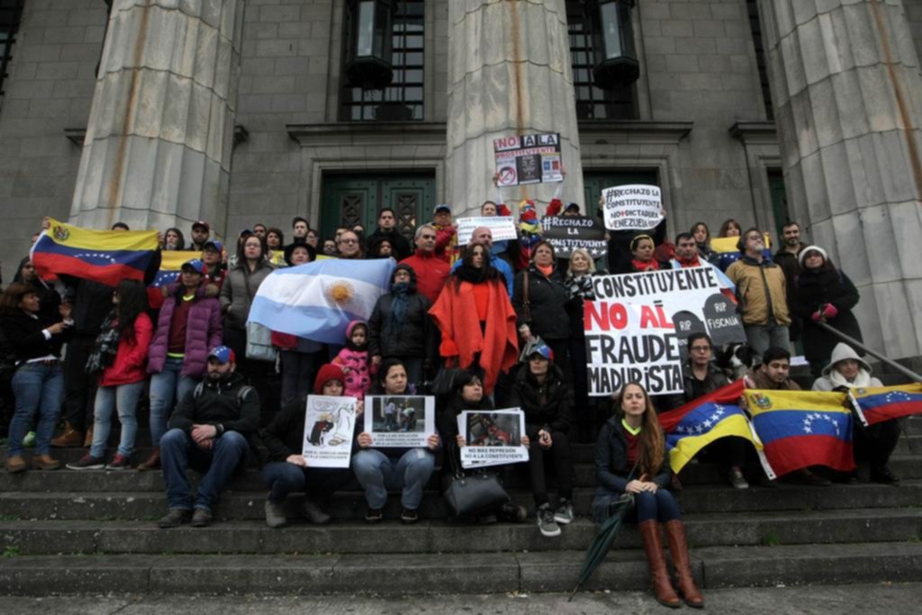 A favor y en Contra