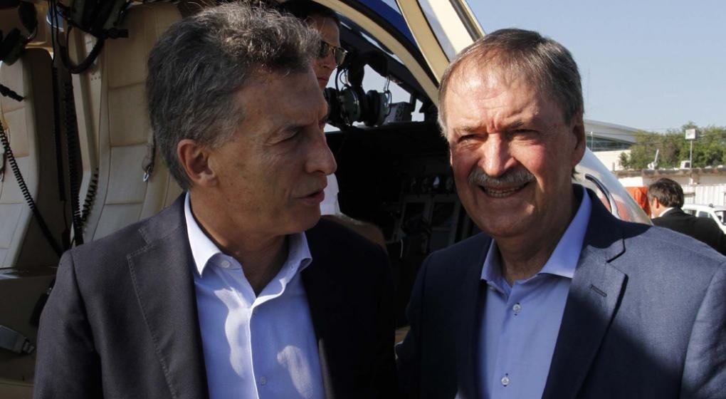 Presión del PJ para que Vidal y Larreta se hagan cargo de Aysa, Edenor y Edesur