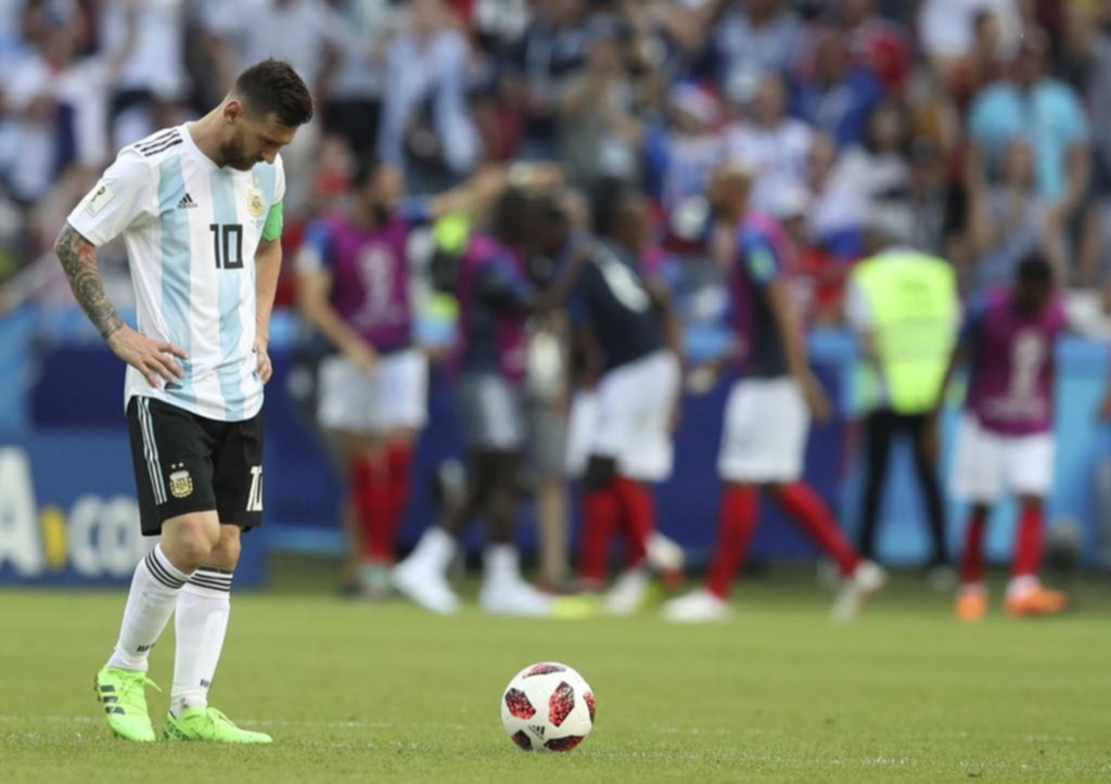 Mascherano y algo de Di María, las dos cartas fuertes de un equipo sin respuestas
