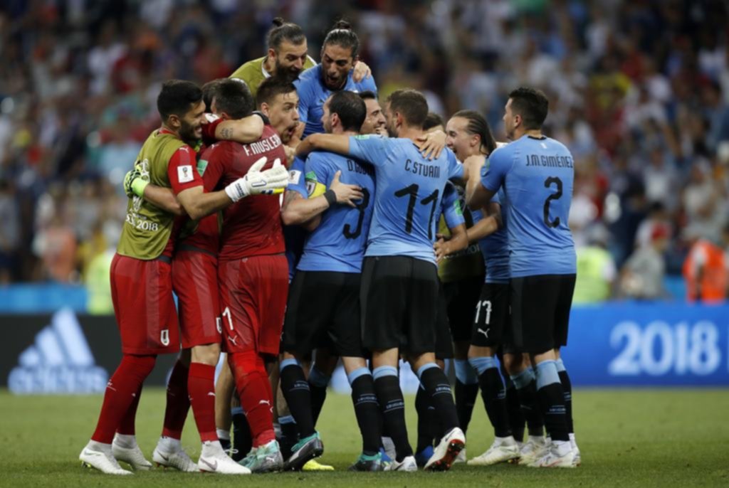 ¡Que no ni no! Uruguay dejó sin Mundial a Ronaldo y ya está en cuartos