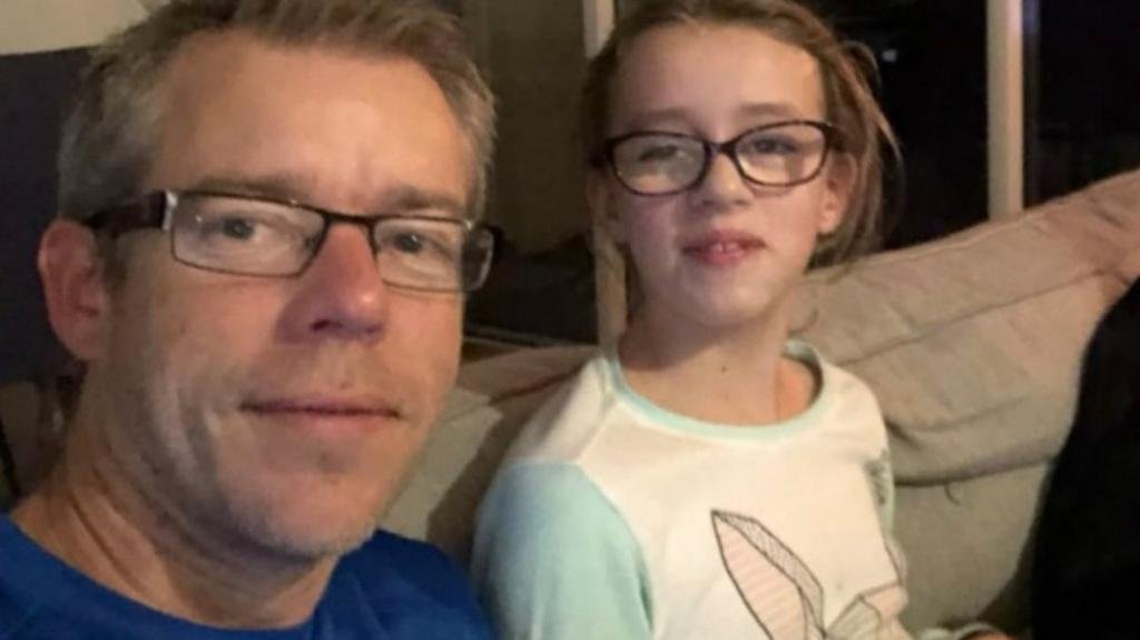 El mejor boletín del mundo, la historia viral de un papá con su hija autista