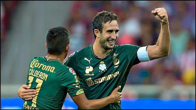 Tanto insistió el Mellizo, que Boca contrató a Izquierdoz