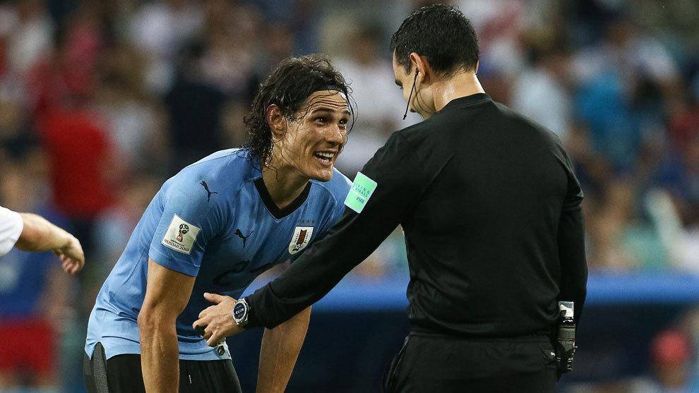 Todo Uruguay pendiente de la evolución de Cavani
