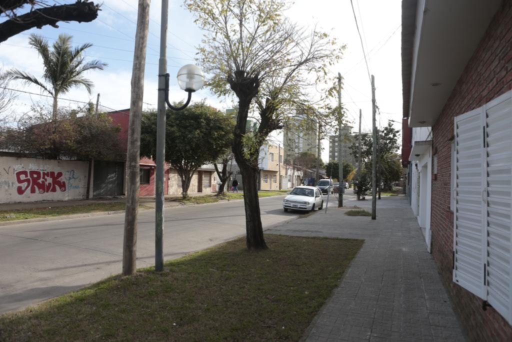 Se resistió a un robo en El Mondongo y lo hirieron a culatazos frente a su familia