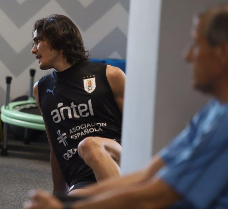 Finalmente, Cavani no será de la partida