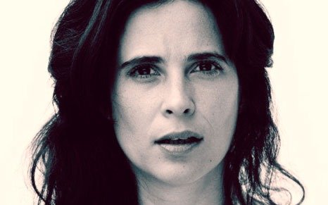 Se presenta "Estoy acá", el libro que relata más de un centenar de historias de violencia de género