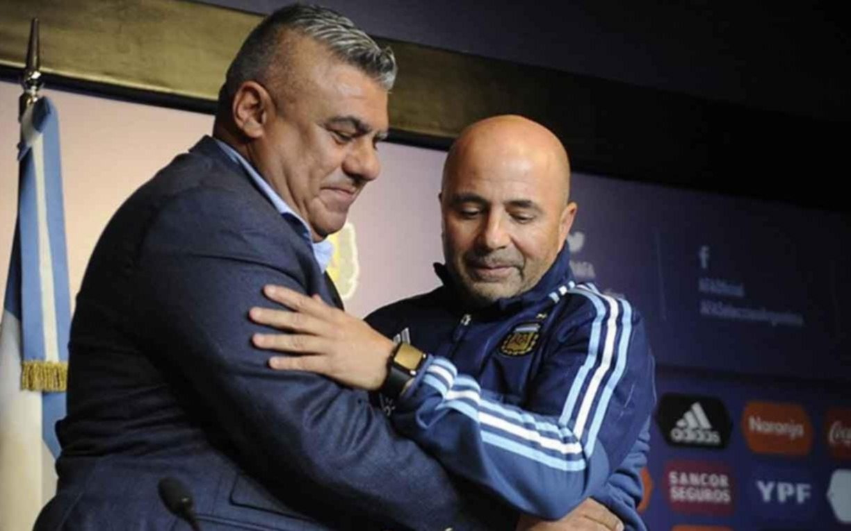 Sampaoli continúa como técnico de la Selección y dirigirá al Sub 20