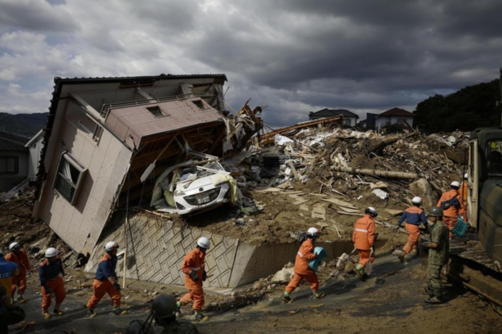 Más de 120 muertos y 60 desaparecidos por lluvias que baten récords en Japón