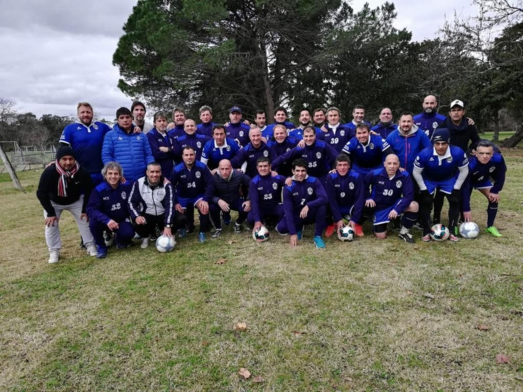 El Súper Senior empató 0-0 y alcanzó a Camioneros en la punta del torneo