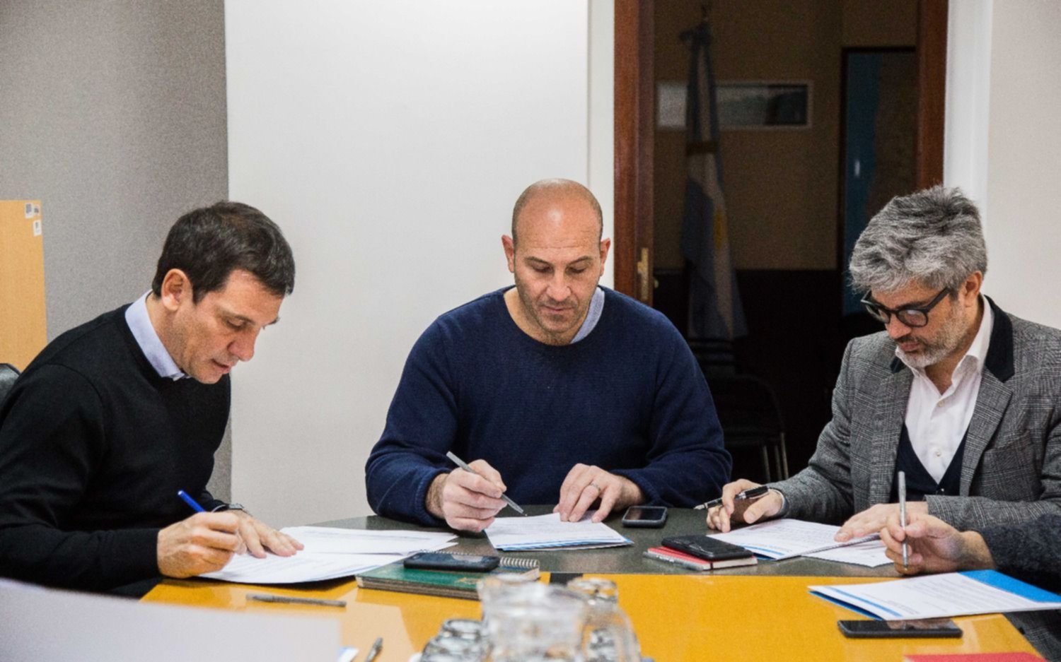 Molina y secretario de vivienda de La Nación 