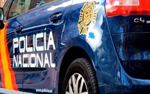 El que le roba a un ladrón... Se disfrazan de policías para asaltar narcos