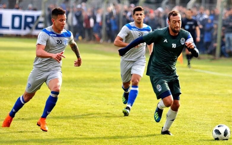Con las caras nuevas, el Lobo le ganó al Tomba en un amistoso
