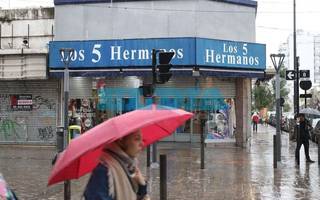 Tras 55 años cerró un histórico local de 8 y 49