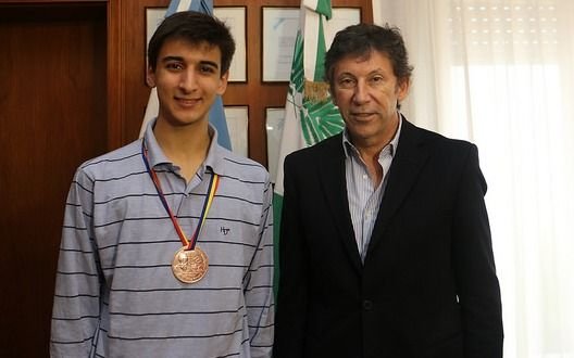 Bruno, el pilarense que ganó el bronce en la Olimpiada Internacional de Matemáticas