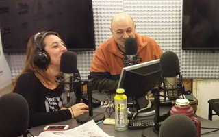 Feliz día amigos de PUNTAPIÉ INICIAL! Hasta las 8 los acompañamos con Zaca y Villegas