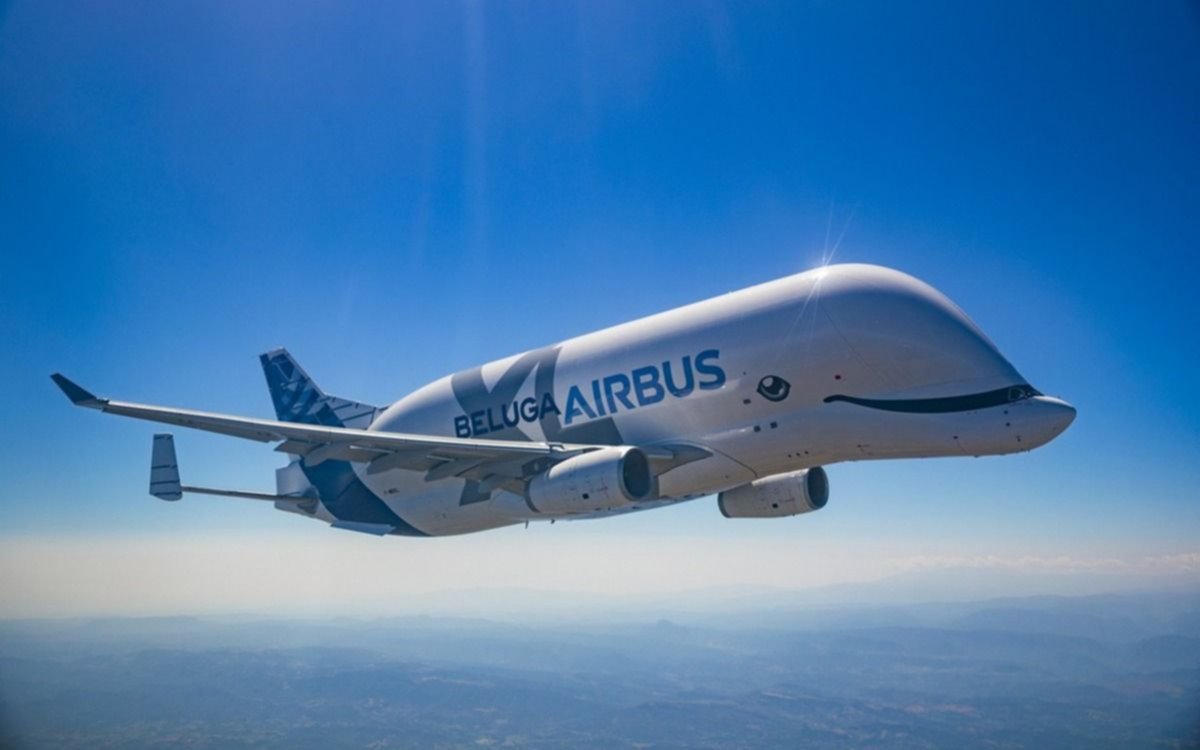Conocé al nuevo "Beluga XL",  el "avión-ballena" que ya empezó a volar