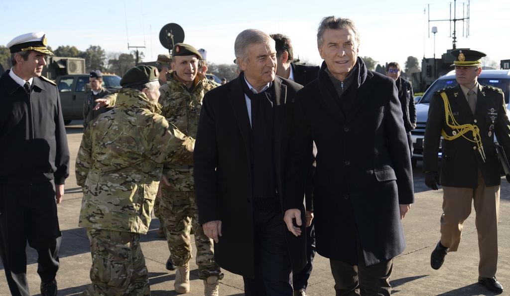 Cambian la doctrina de defensa de las Fuerzas Armadas