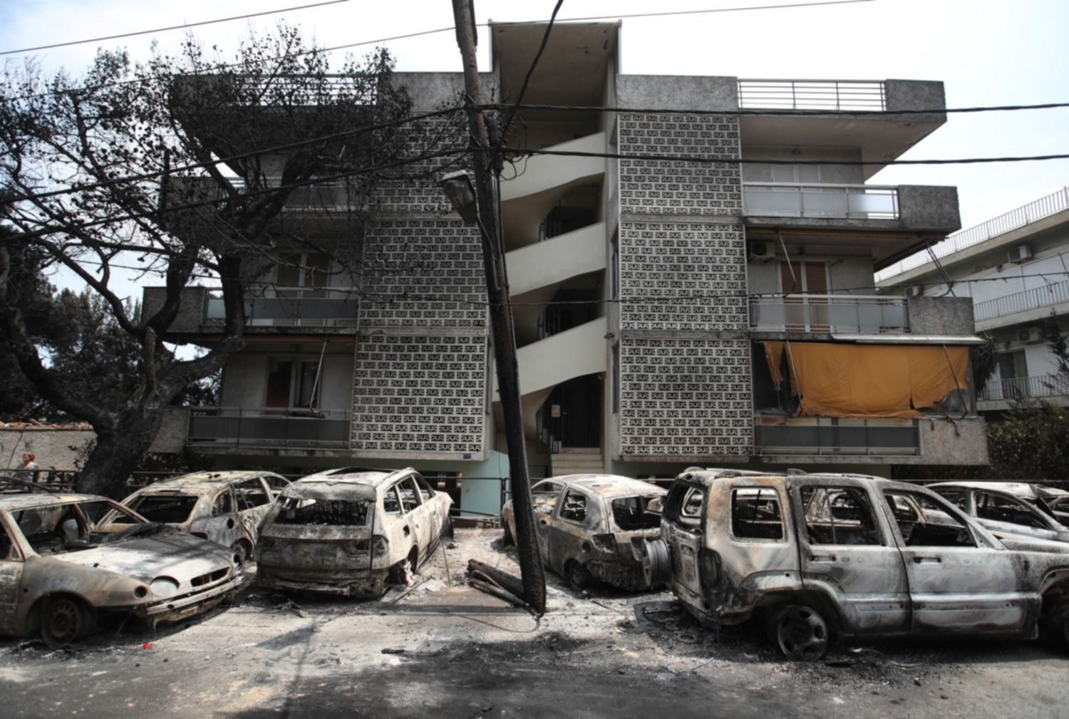 Arde Grecia: devastadores incendios dejan 60 muertos