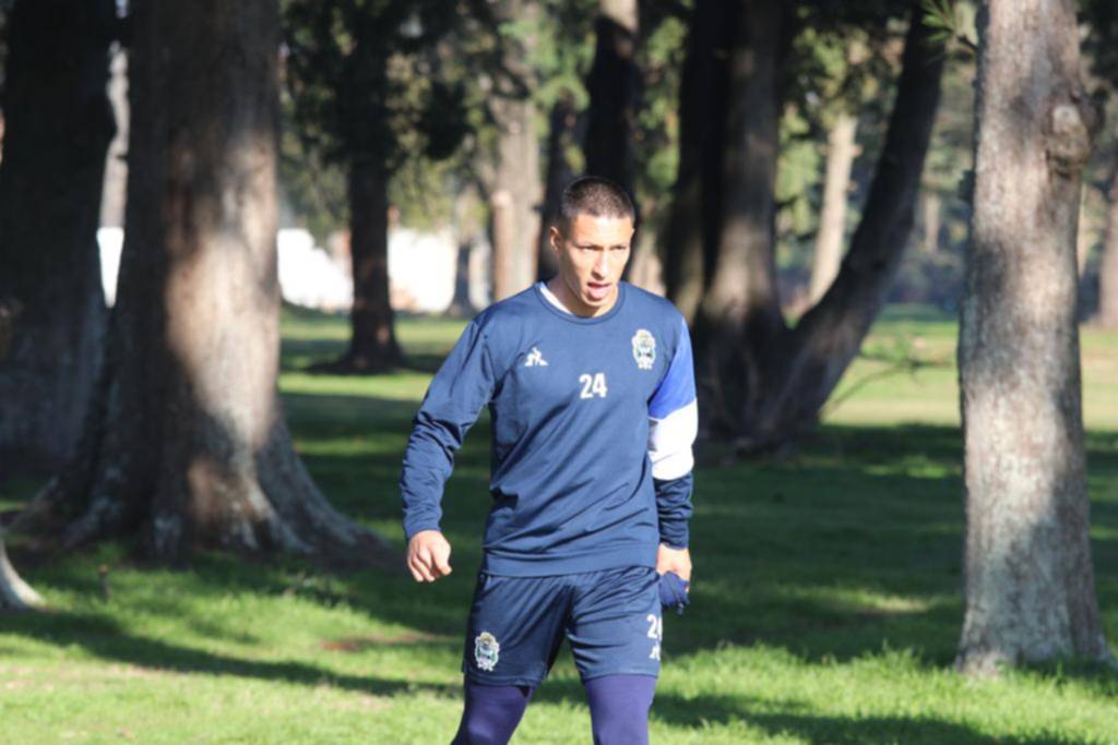 “Siento una alegría inmensa por el debut pensando en todo lo que uno pasó para llegar”