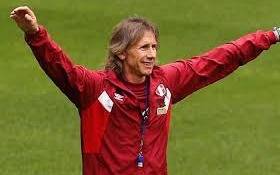 En Perú ya no saben que hacer para convencer a Ricardo Gareca