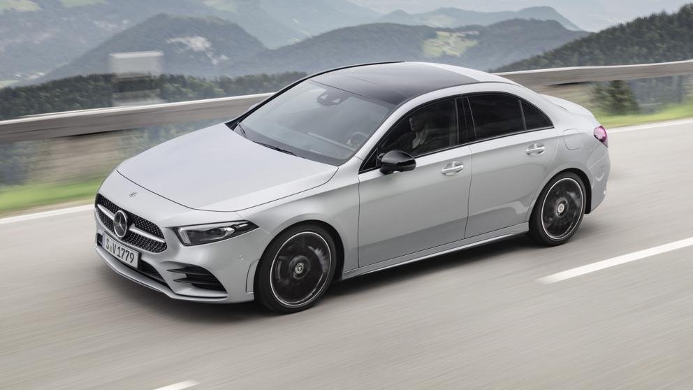 Mercedes Benz lanza al mercado su nueva versión Clase A Sedán