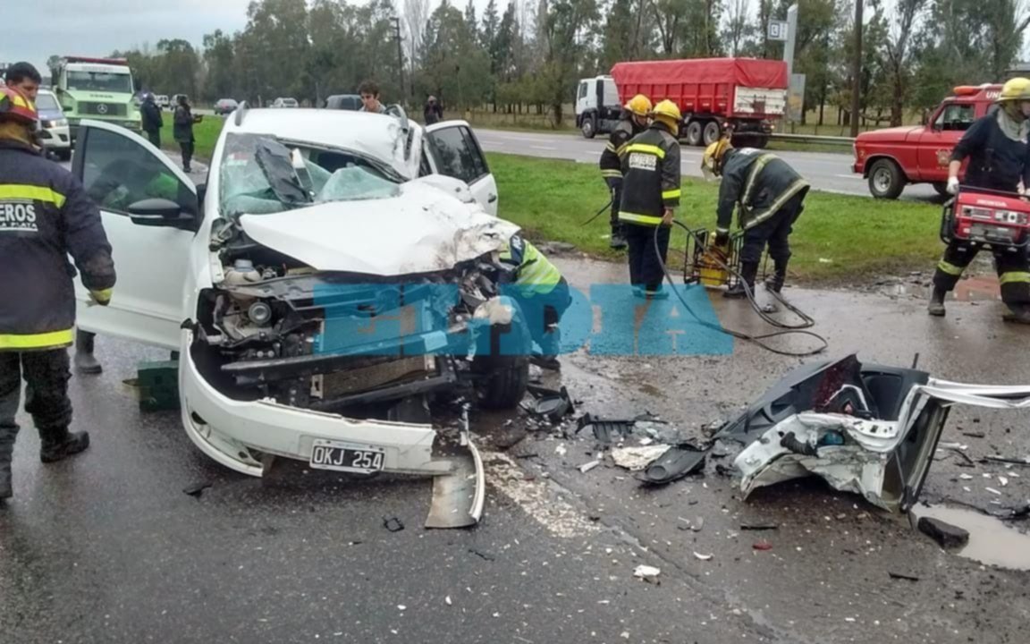 Un matrimonio oriundo de Pila sufrió un accidente en la Ruta 2