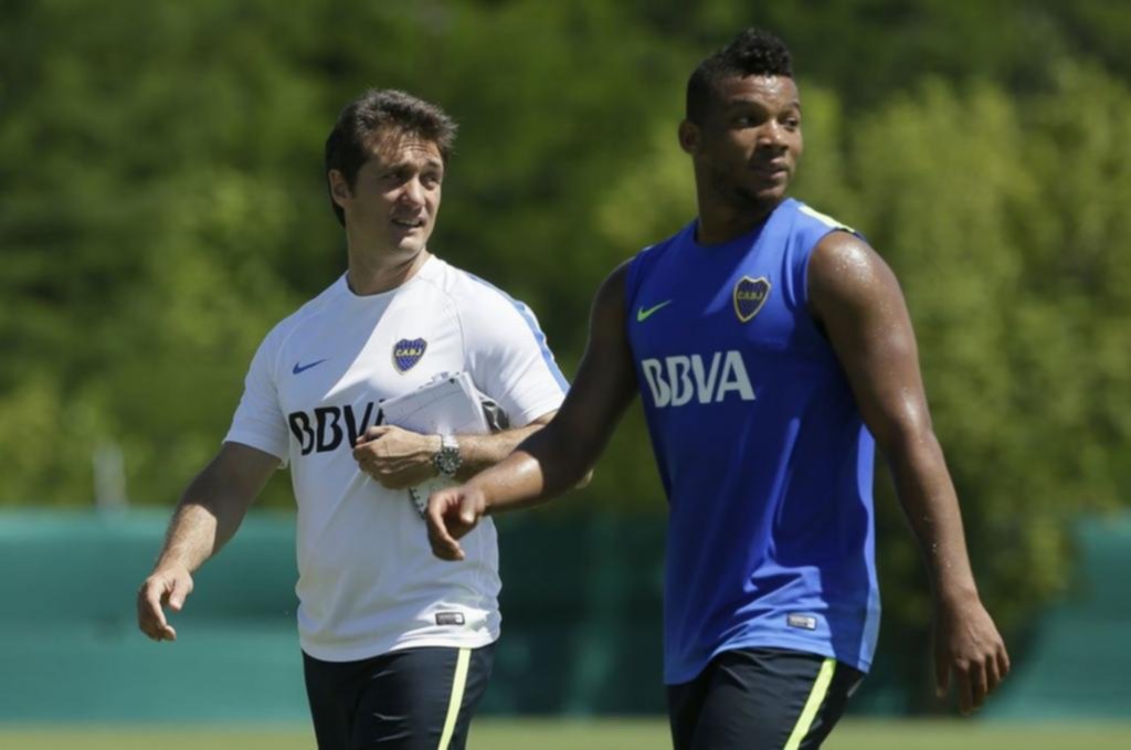 Por la lesión de Fabra, Boca liberará un cupo de extranjero