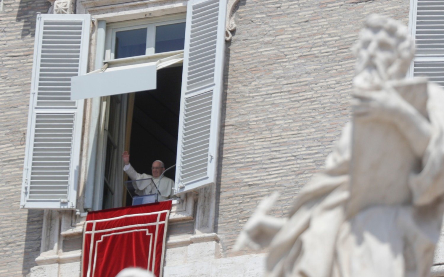 Francisco pidió que no se desperdicie la comida frente al flagelo del hambre