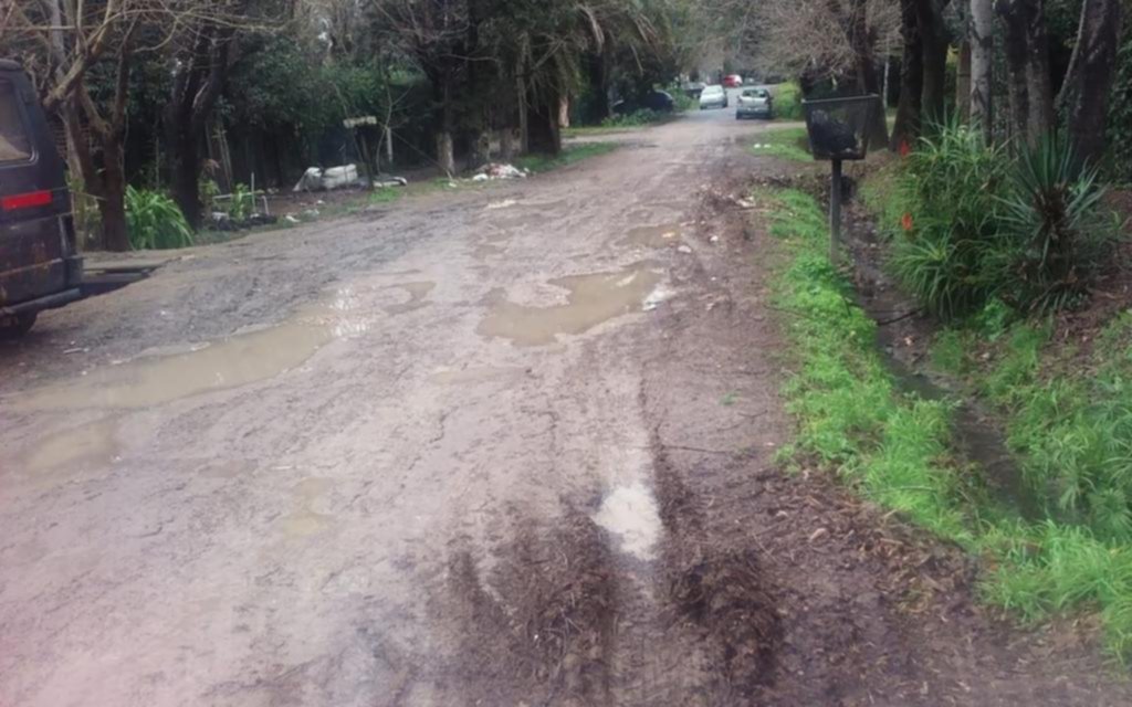 Fuerte malestar por las calles intransitables en City Bell