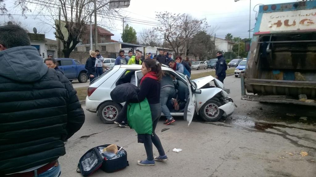 Jornada de accidentes y un incidente con una ambulancia del SAME