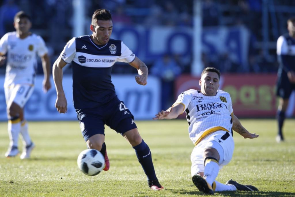 Melo tuvo su debut en Gimnasia