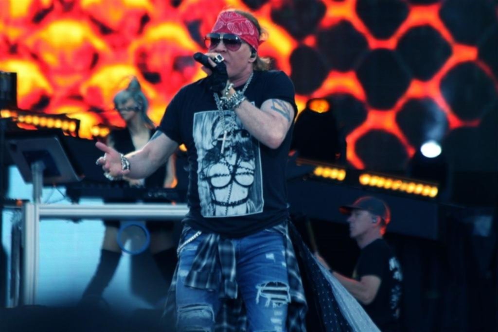 Sorpresa: Axl dice que los Guns n’Roses podrían grabar un nuevo disco