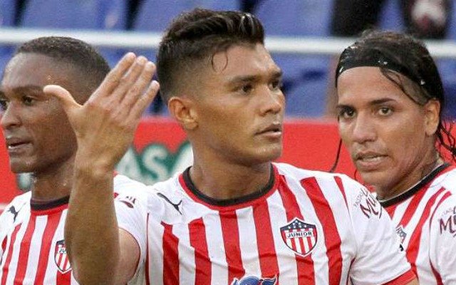 ¿Teo Gutiérrez en la Superliga argentina?: un club lo quiere traer