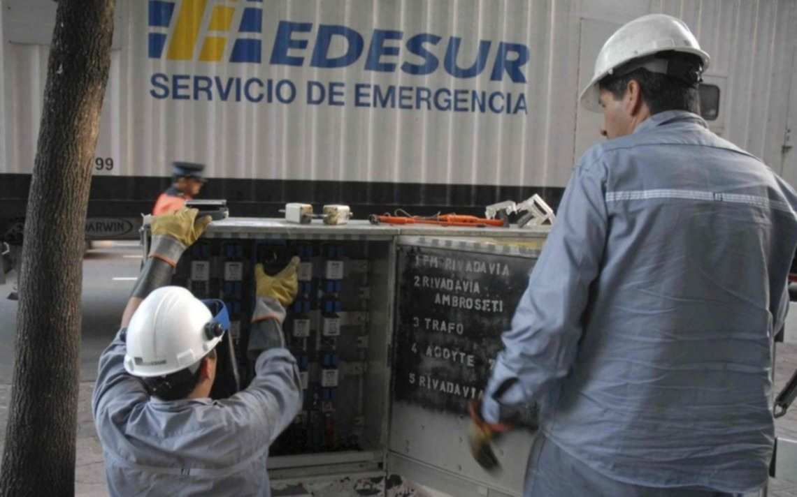 Edenor y Edesur serán traspasadas a la Provincia, anunció Macri