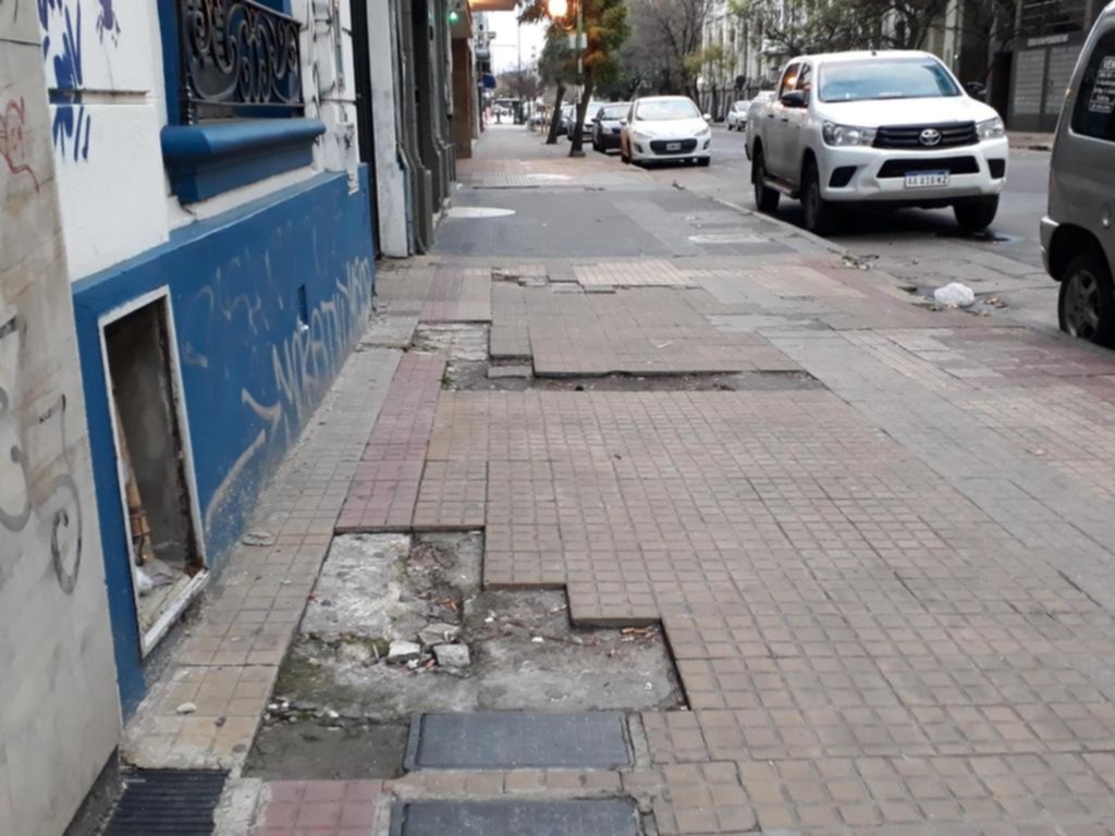 Peligro para el tránsito peatonal en 48 de 5 a 6