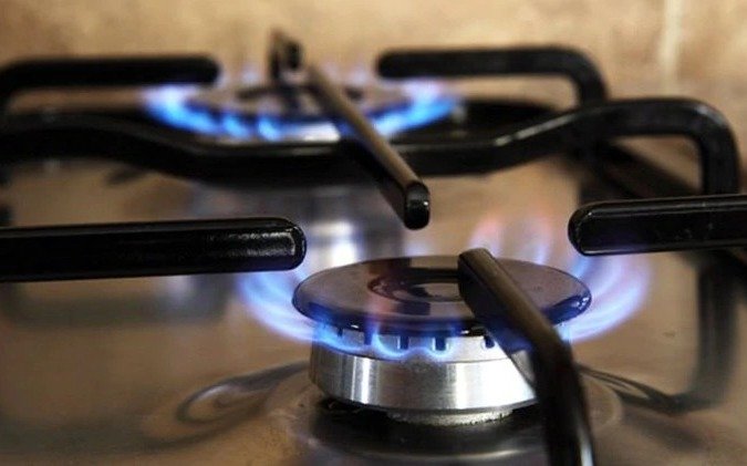 El gobierno oficializó el diferimiento del pago del ajuste en las facturas de gas