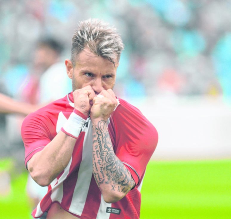Gata Fernández y Estudiantes, una relación que no se corta y que tendrá una temporada más