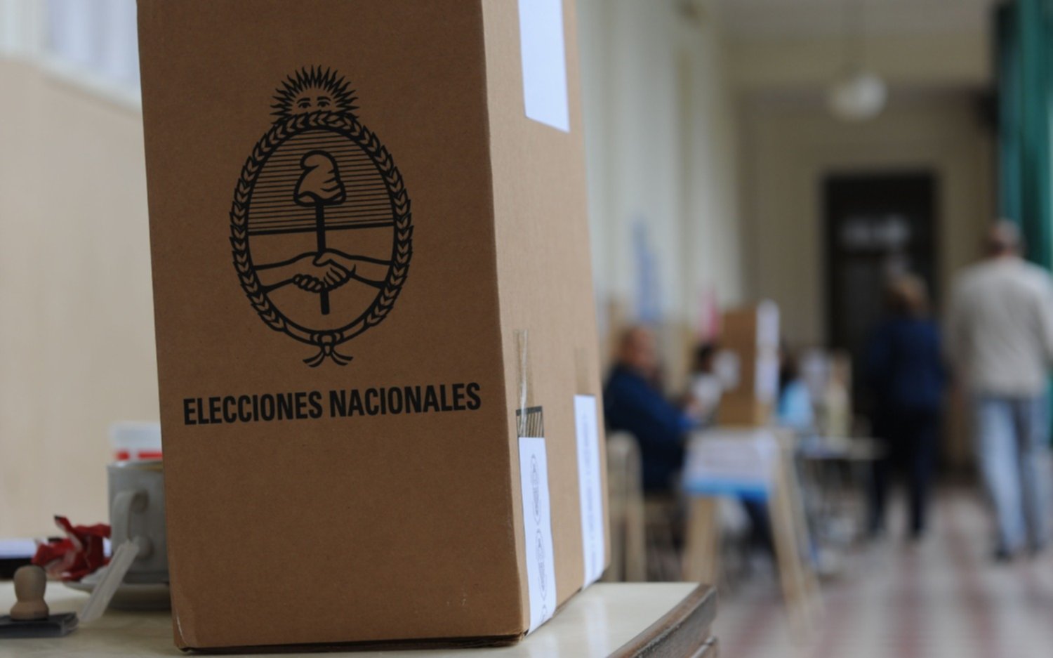 El Correo contrata a 15.000 personas para el operativo de transmisión de datos de las PASO