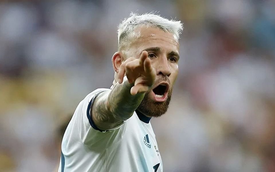 Otamendi: "Seguimos luchando contra todos"