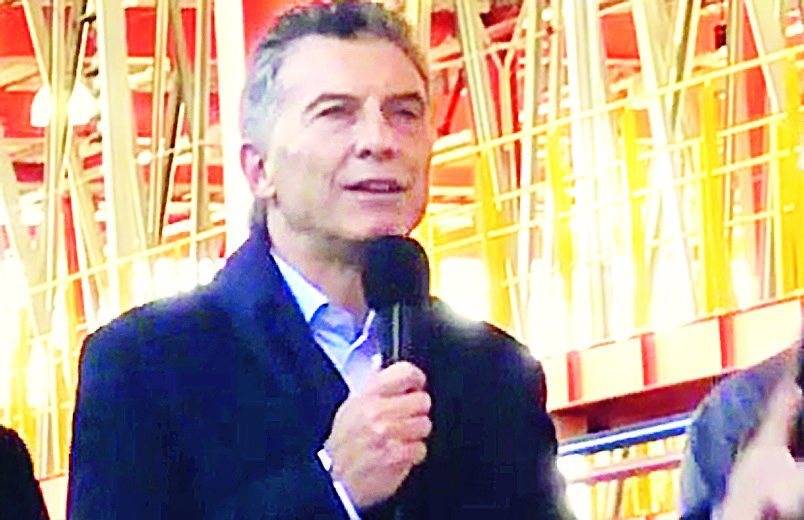 Énfasis en no volver al pasado y las obras públicas