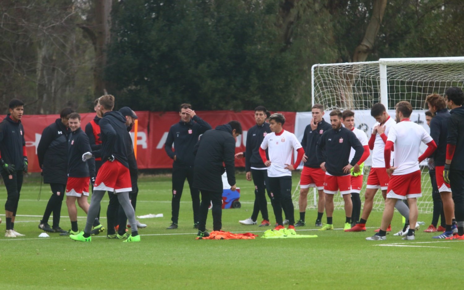 Estudiantes no detiene su ritmo de pretemporada en City Bell
