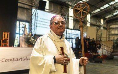 La Iglesia llama a rezar por De la Rúa "servidor de la Patria y de los valores de la democracia"