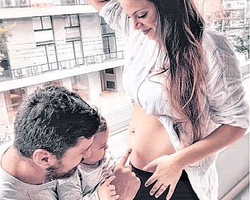 Belu Lucius y Javier Ortega Desio, otra vez en la dulce espera