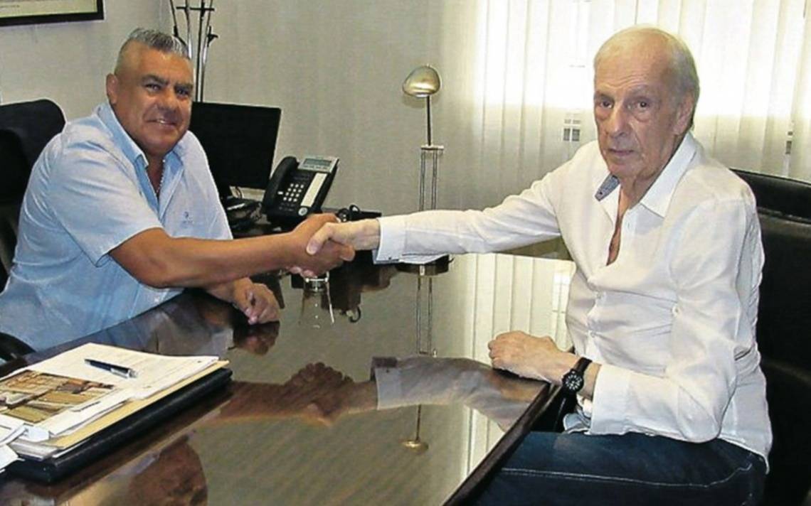 Menotti le recomendó a Tapia que le extienda el vínculo a Scaloni como DT del seleccionado