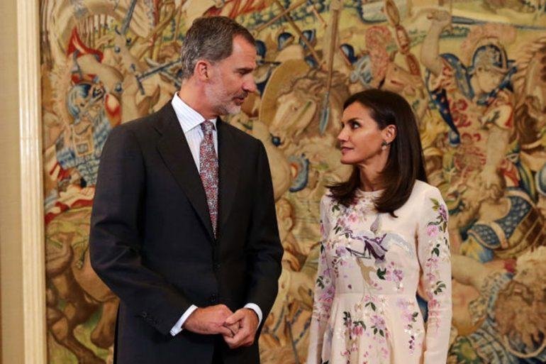 Ahí no, Letizia: otra discusión de los reyes captada por los medios